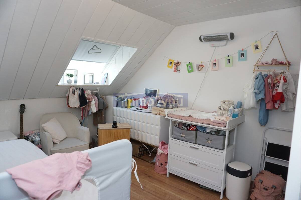 Property thumbnail 6