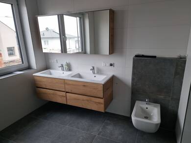 Wohnung zur Miete 1.350 € 3 Zimmer 109 m² Geschoss 2/3 frei ab sofort Himmelsborn Ehlen Habichtswald 34317