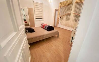 WG-Zimmer zur Miete Wohnen auf Zeit 590 € 18 m² frei ab 20.07.2025 Neckarstraße 0 Innenstadt - Ost Esslingen Zentrum 73728