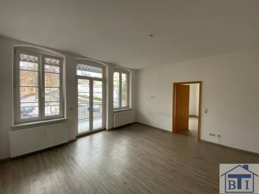 Wohnung zum Kauf 39.500 € 2 Zimmer 58,5 m² 1. Geschoss Auerbach Auerbach 08209