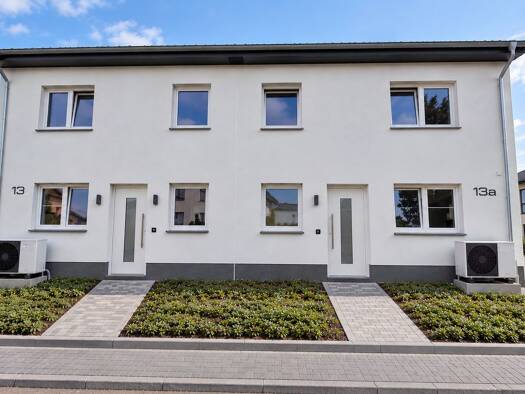 Doppelhaushälfte zum Kauf - Erstbezug 420.000 € 4,5 Zimmer 120 m² 300 m² Grundstück frei ab sofort Barleben Barleben 39179