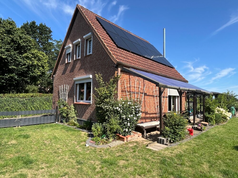 Einfamilienhaus zum Kauf 251.000 € 4 Zimmer 72,3 m²<br/>Wohnfläche 953 m²<br/>Grundstück Breitenfelde 23881