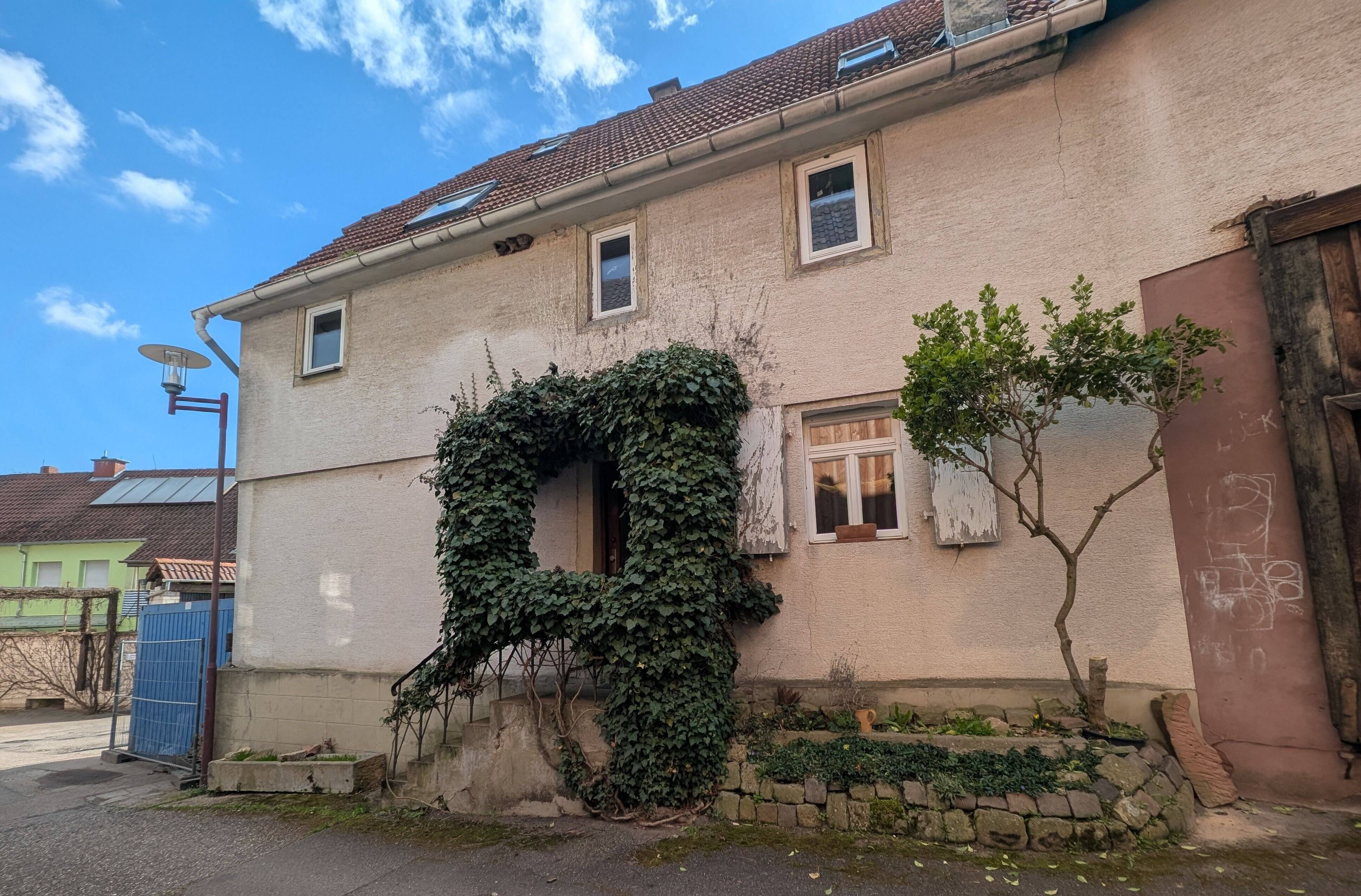 Verwinkelt, besonders, einzigartig: Ein Anwesen für Individualisten und Visionäre!