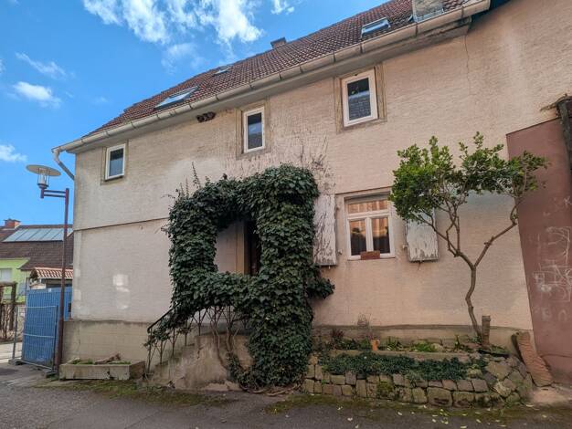Haus zum Kauf 199.000 € 7 Zimmer 240 m² 270 m² Grundstück Ilbesheim bei Landau in der Pfalz 76831
