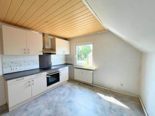 Wohnung zum Kauf 99.000 € 3 Zimmer 82 m² Stollhamm Butjadingen / Stollhamm 26969