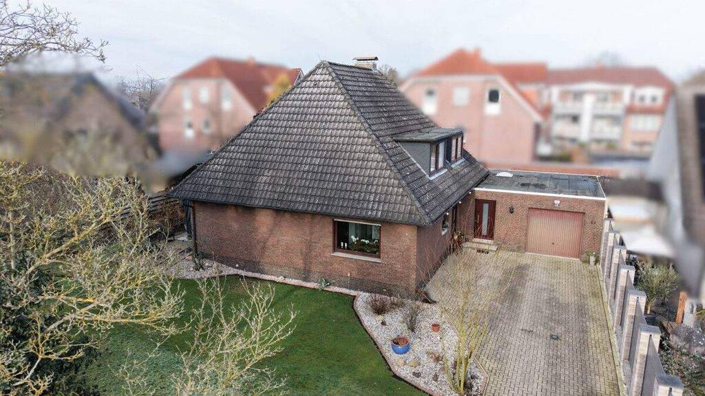 Einfamilienhaus zum Kauf provisionsfrei 449.000 € 7 Zimmer 162,6 m² 871 m² Grundstück Ofenerdiek Oldenburg 26125