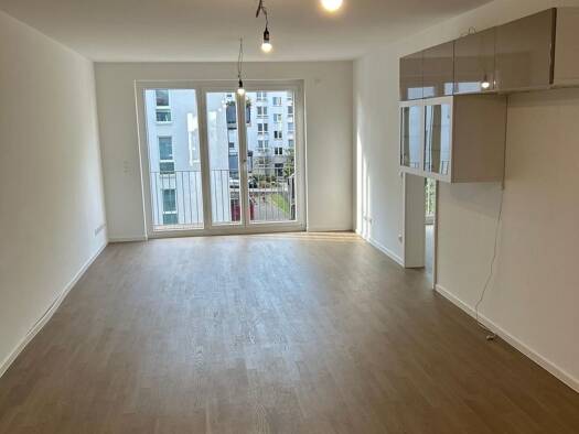 Wohnung zur Miete 2.400 € 4 Zimmer 100 m² Geschoss 3/4 frei ab 01.02.2026 Treskowstraße Heinersdorf Berlin 13089