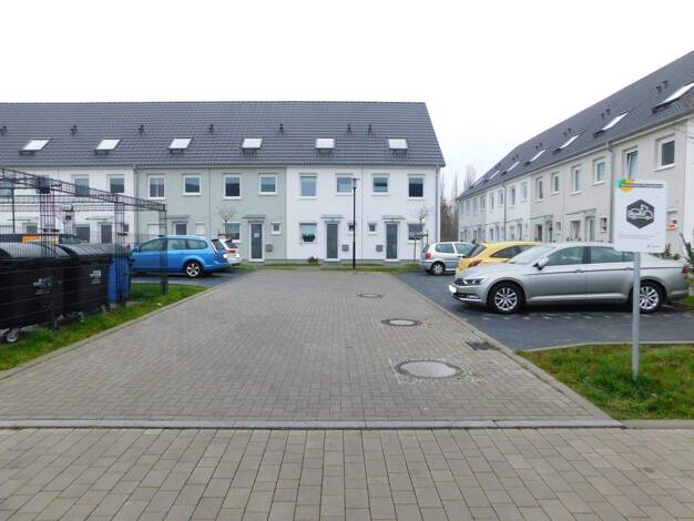 Außenstellplatz zur Miete provisionsfrei 40 € Alt-Hohenschönhausen Berlin 13057