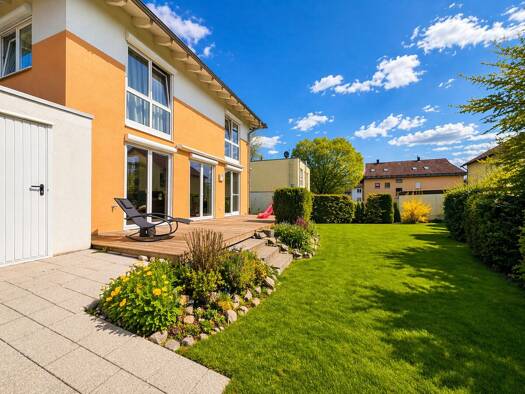 Einfamilienhaus zum Kauf 714.000 € 5,5 Zimmer 186 m² 574 m² Grundstück frei ab sofort Bad Dürrheim 78073