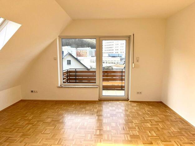 Wohnung zur Miete 680 € 3 Zimmer 80 m² Rotenburg Rotenburg a. d. Fulda 36199