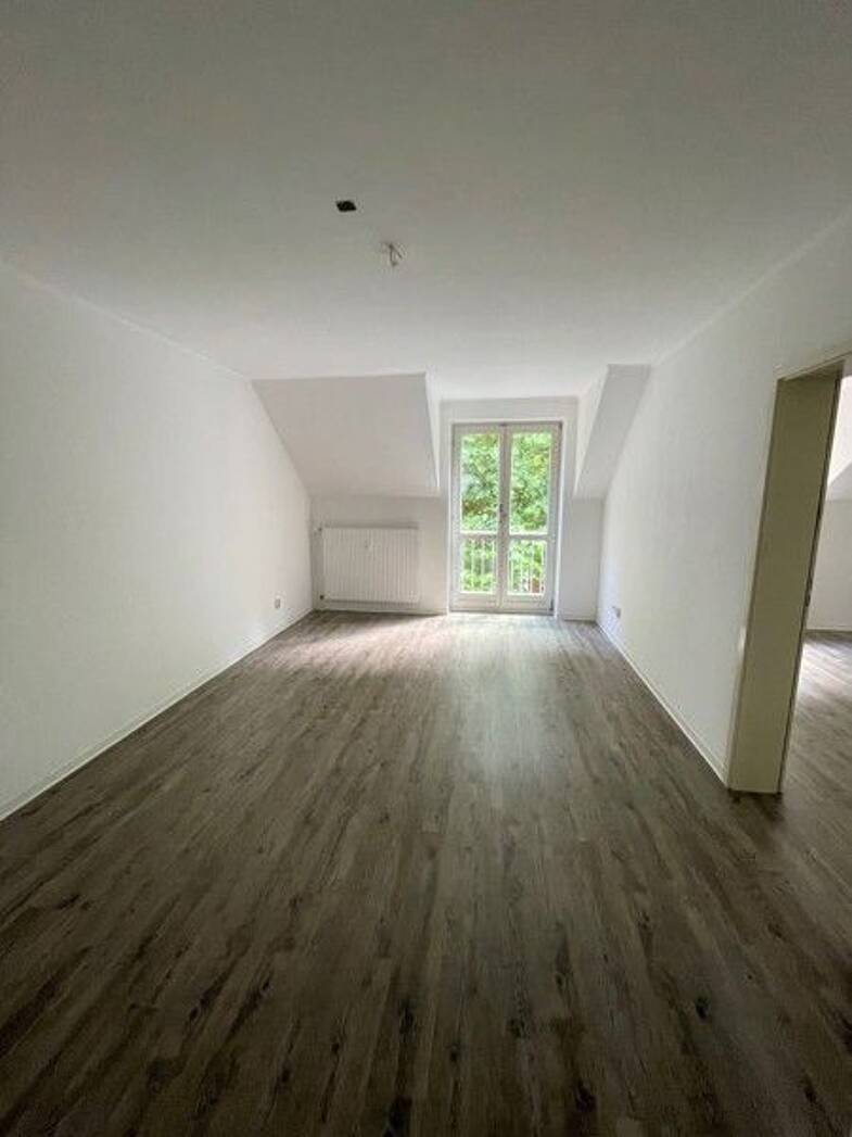 Wohnung zur Miete 430 € 2 Zimmer 54 m² Dachgeschoss frei ab 01.07.2025 Domweg 12 Rathaus Schleswig 24837