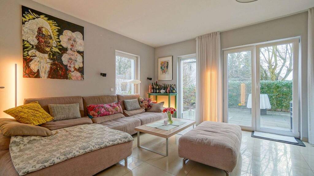 Doppelhaushälfte zum Kauf 590.000 € 4 Zimmer 156 m² 250 m² Grundstück frei ab 01.04.2026 Falkensee 14612