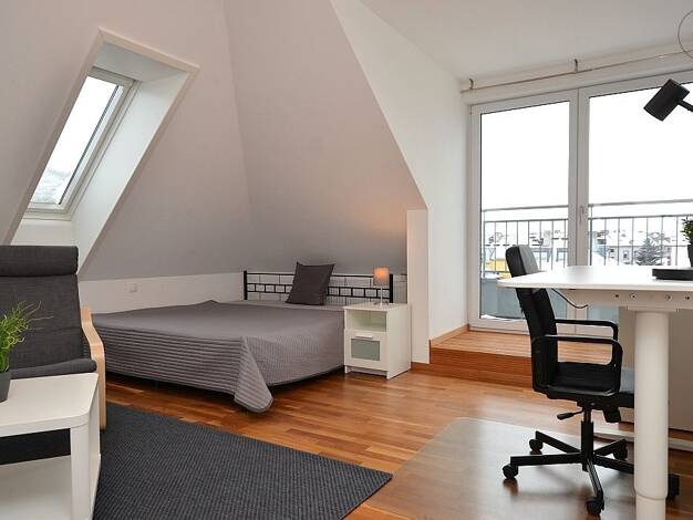 WG-Zimmer zur Miete auf Zeit 845 € 31 m² 5. Geschoss frei ab 01.09.2026 Altstadt Würzburg 97080