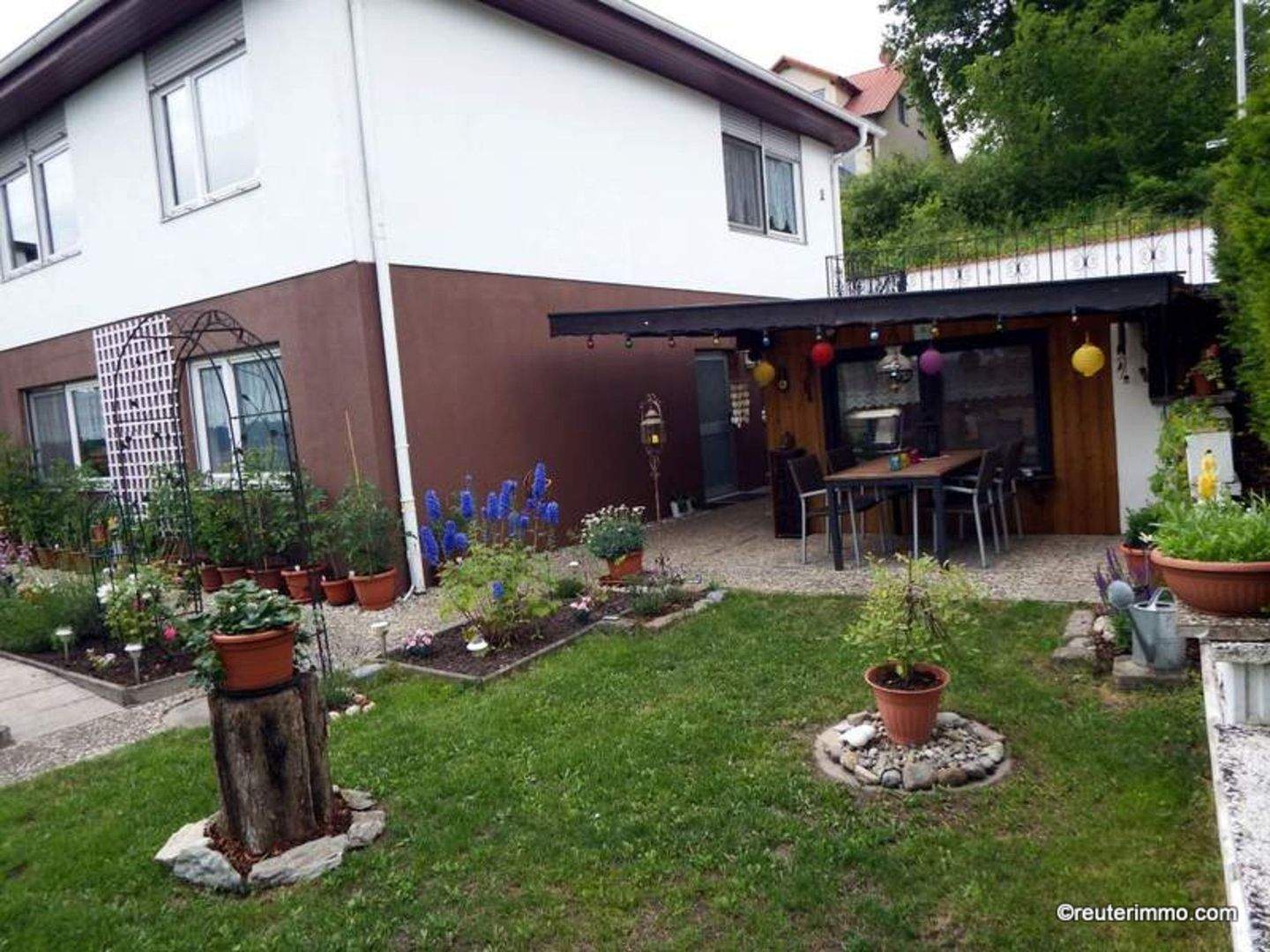 Immobilie in Lonnerstadt - DER HELLE WOHNSINN MIT UNGLAUBLICH VIEL PLATZ! - Bild 1