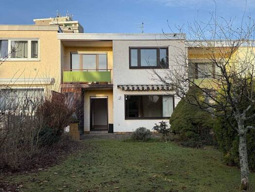 Haus zum Kauf 240.000 € 4 Zimmer 120 m² 323 m² Grundstück frei ab sofort Innenstadt Kaiserslautern 67659