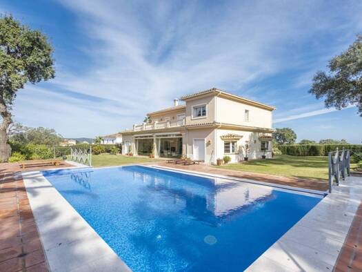 Chalet zum Kauf 2.750.000 € 7 Zimmer 856 m² 3.628 m² Grundstück San Roque 11310