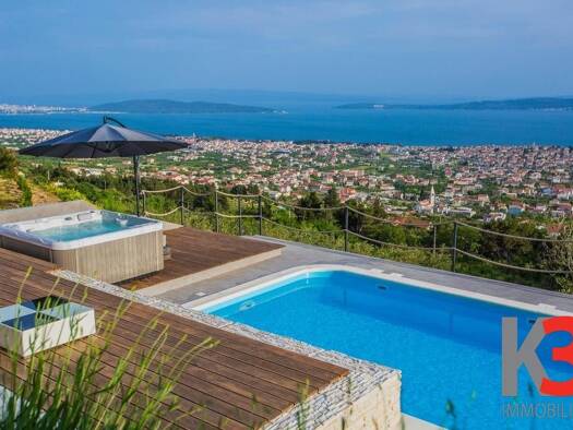 Haus zum Kauf 1.350.000 € 4 Zimmer 320 m² Split 0