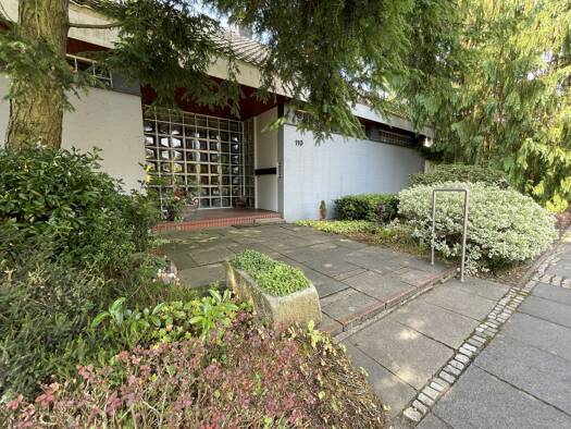 Einfamilienhaus zum Kauf 975.000 € 8 Zimmer 258 m² 1.266 m² Grundstück Röttgen Bonn 53125