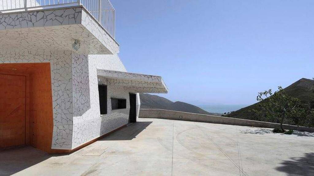 Haus zum Kauf 890.000 € 5 Zimmer frei ab sofort Itri 04020