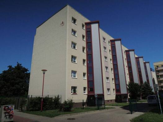 Wohnung zur Miete 333 € 2 Zimmer 55,5 m² 5. Geschoss Bruno-Taut-Ring 12 Neu Olvenstedt Magdeburg 39130