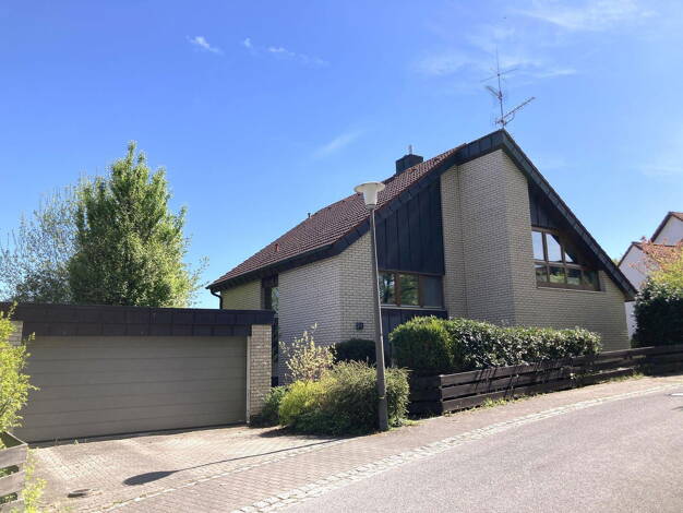 Mehrfamilienhaus zum Kauf provisionsfrei 650.000 € 7,5 Zimmer 198,9 m² 512 m² Grundstück Immenweg 11 Pfeifferhütte Schwarzenbruck 90592