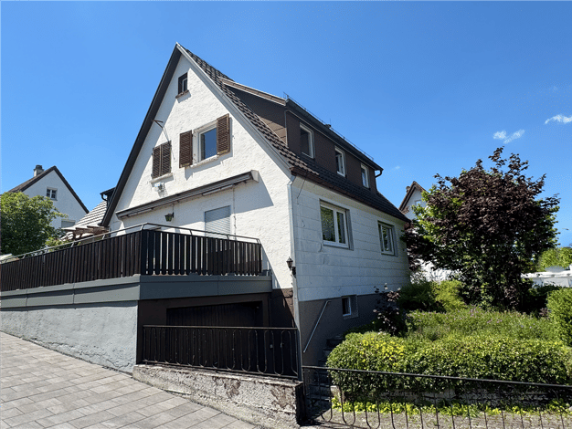 Einfamilienhaus zum Kauf 375.000 € 8 Zimmer 223 m² 407 m² Grundstück Aalen Aalen 73434