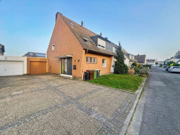 Doppelhaushälfte zum Kauf 495.000 € 4 Zimmer 90 m² 299 m² Grundstück Zons Dormagen 41541