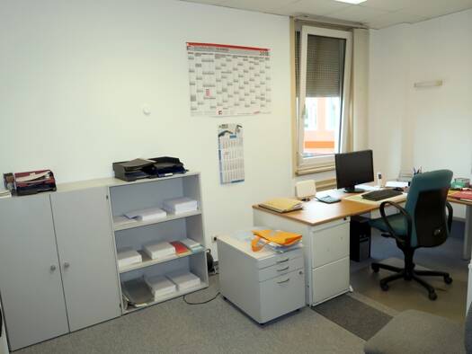 Bürofläche zur Miete 450 € 31,4 m² Bürofläche Ebersbach Ebersbach an der Fils 73061