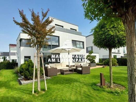 Villa zum Kauf 1.850.000 € 4 Zimmer 255 m² 594 m² Grundstück frei ab sofort Gartenstadt Mannheim 68305