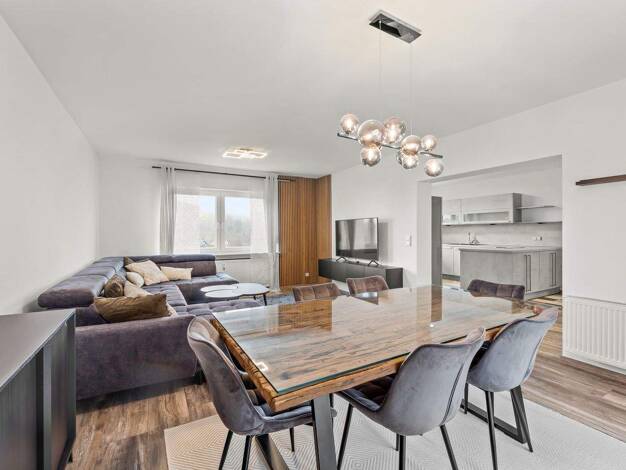 Wohnung zum Kauf 284.500 € 5 Zimmer 128 m² 1. Geschoss Neuenkleusheim Olpe 57462