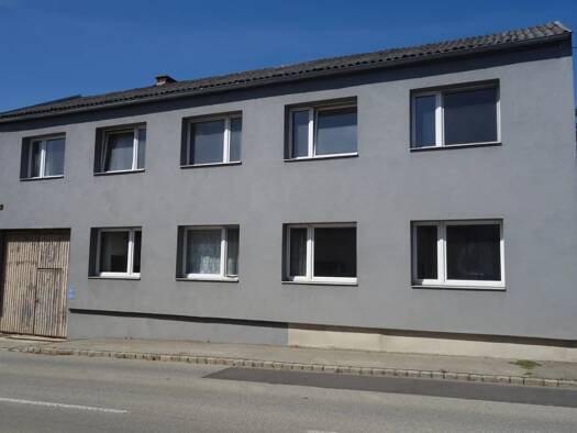 Haus zum Kauf 155.000 € 6 Zimmer 154 m² 647 m² Grundstück Kapelln 3141