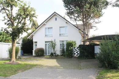 Doppelhaushälfte zur Miete 850 € 4 Zimmer 105 m² 325 m² Grundstück Cloppenburg Cloppenburg 49661