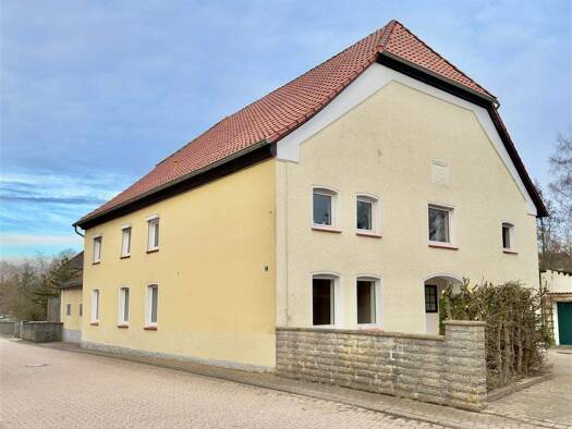 Wohnung zur Miete 595 € 3 Zimmer 100 m² frei ab sofort Haverbeck Hameln 31787