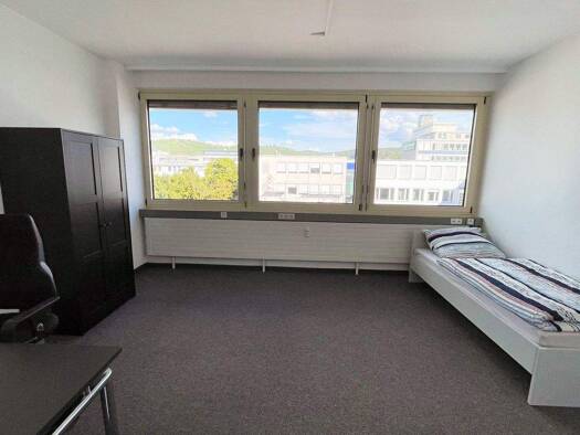 WG-Zimmer zur Miete Wohnen auf Zeit 540 € 17 m² frei ab 31.01.2027 Hedelfingerstr. 0 Wangen Stuttgart Hedelfingen 70327