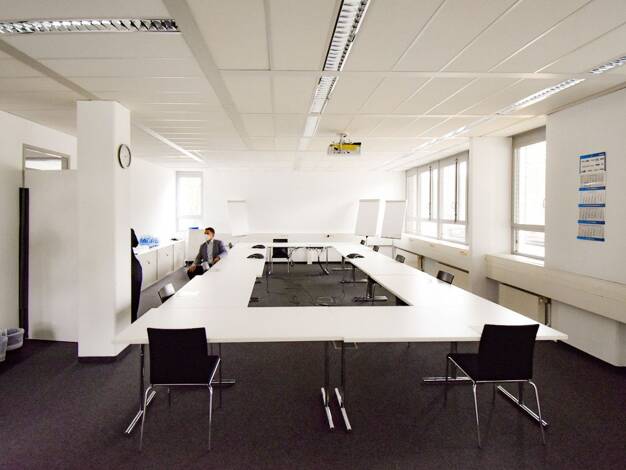 Bürofläche zur Miete provisionsfrei 2.800 € 300 m² Bürofläche Lessingstraße Wilhelmsruh Berlin 13158