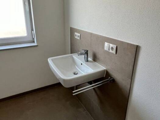 Terrassenwohnung zur Miete 835 € 3 Zimmer 77 m² Geschoss 1/2 frei ab 01.06.2026 Ruderting 94161