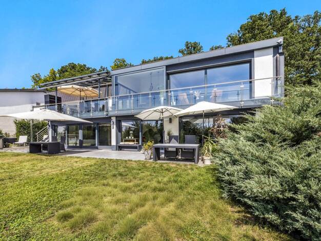 Haus zum Kauf 2.350.000 € 7 Zimmer 366 m² 920 m² Grundstück Ost Sindelfingen 71065