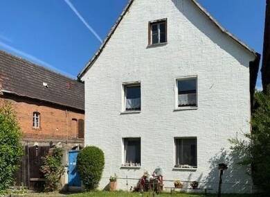 Haus zum Kauf 59.000 € 11 Zimmer 244 m² 3.000 m² Grundstück Brunnengasse 39 Burkersroda Balgstädt 06632