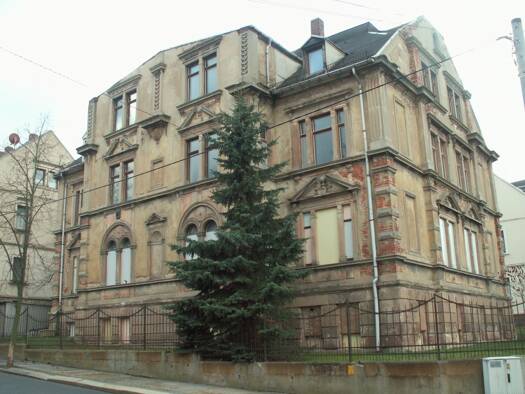 Villa zum Kauf provisionsfrei 15.000 € 24 Zimmer 600 m² 700 m² Grundstück frei ab sofort Goldammerstraße 1 Geringswalde Geringswalde 09326