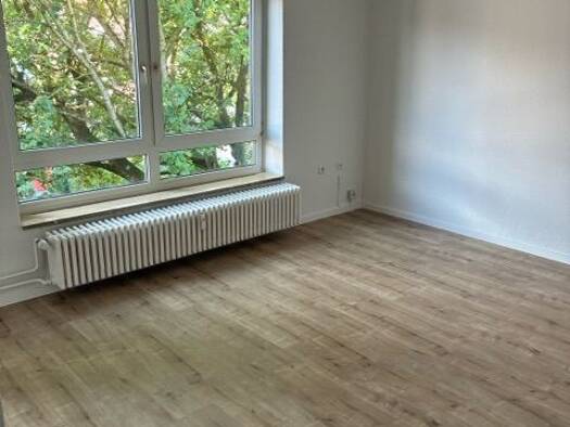 Wohnung zur Miete 425 € 3 Zimmer 48,7 m² 2. Geschoss frei ab 01.10.2026 Schönberger Straße 87 Wellingdorf Wellingdorf 24148