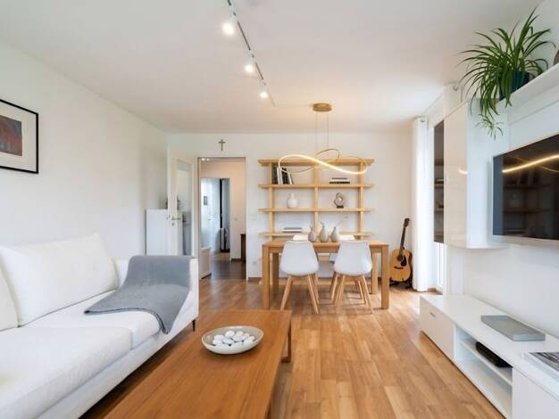 Wohnung zum Kauf 450.000 € 3 Zimmer 84,7 m² 1. Geschoss Gauting 82131
