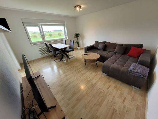 Wohnung zur Miete 850 € 3,5 Zimmer 80 m² 2. Geschoss frei ab 01.07.2026 Dauchingen 78083