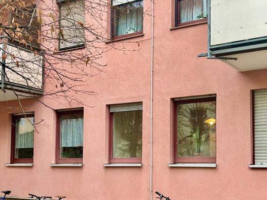 Wohnung zum Kauf 259.000 € 2 Zimmer 63 m² 4 Geschosse frei ab sofort Maxfeld Nürnberg 90409