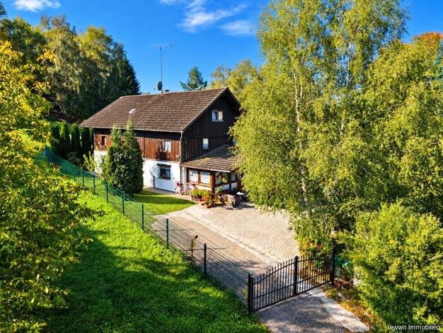 Einfamilienhaus zum Kauf 580.000 € 10 Zimmer 300 m² 900 m² Grundstück Starzenberg Falkenberg 84326