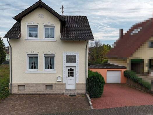Einfamilienhaus zum Kauf 199.000 € 5 Zimmer 105 m² 738 m² Grundstück Schwalbach 66773