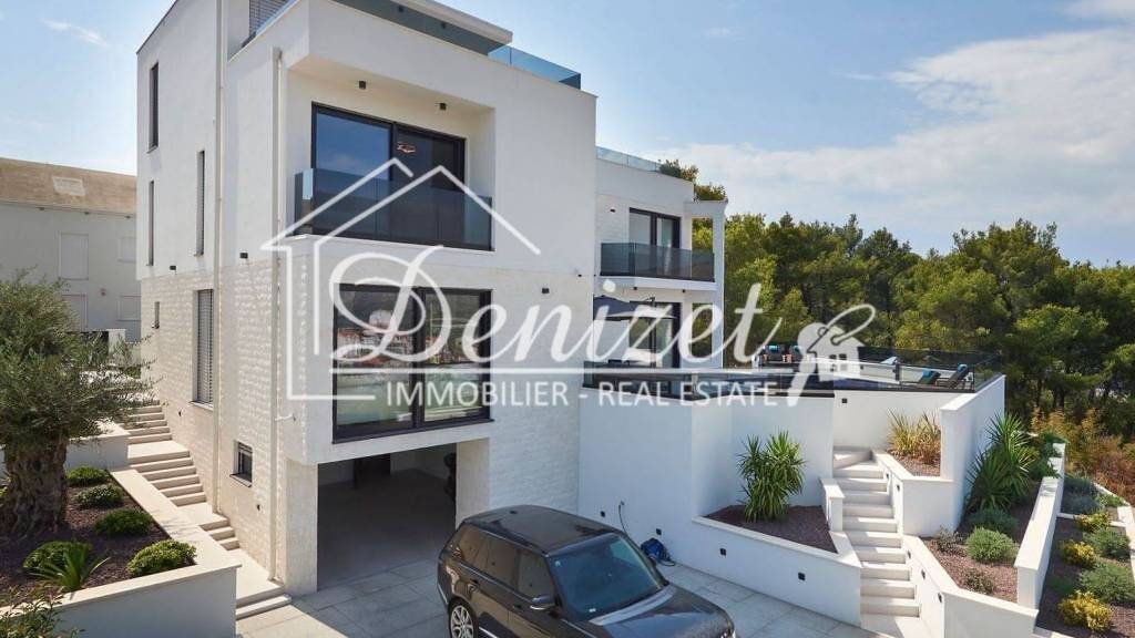 Haus zum Kauf 1.795.000 € 6 Zimmer 370 m² Trogir