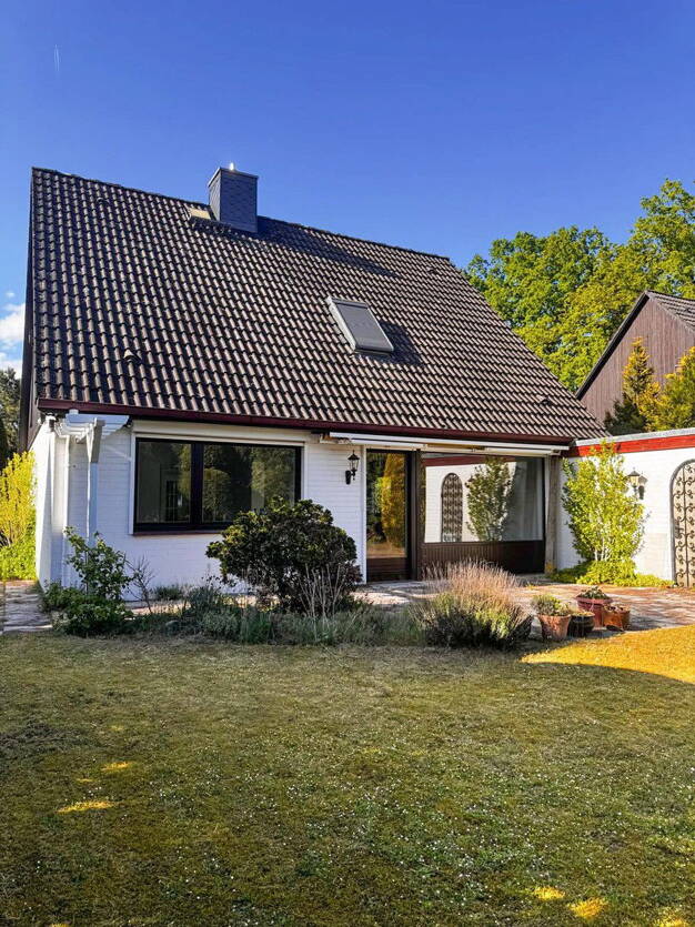 Einfamilienhaus zur Miete 2.350 € 5 Zimmer 135 m² 633 m² Grundstück Glashütte Norderstedt 22851