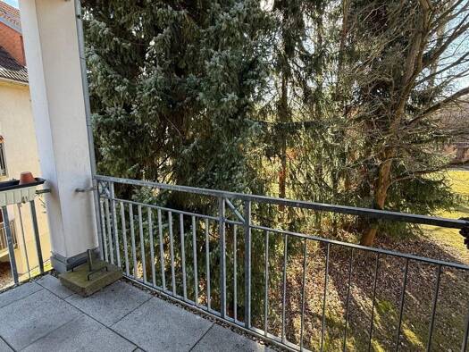 Wohnung zum Kauf 73.900 € 2 Zimmer 60,7 m² 1. Geschoss Südstraße 10 a Flöha Flöha 09557