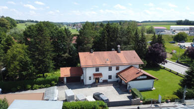 Haus zum Kauf 10 Zimmer 266,3 m² 2.098 m² Grundstück Egglkofen Egglkofen 84546