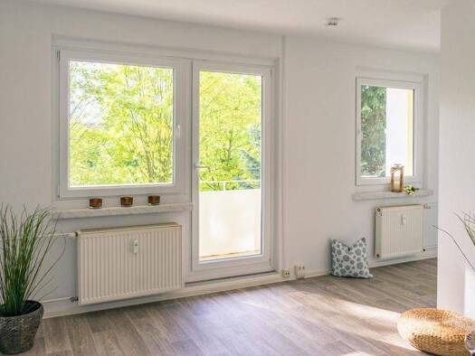 Wohnung zur Miete 209 € 1 Zimmer 35,8 m² 10. Geschoss Am Harthwald 10 Markersdorf Chemnitz 09123